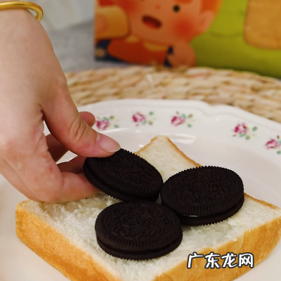 全网最简单的夏季冰蛋糕做法,朋友圈转疯了,其实非常简单