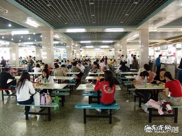 你在食堂吃过最奇葩的菜是什么?