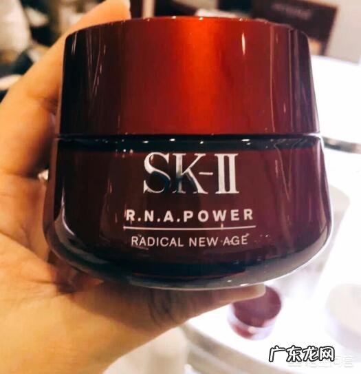 臻元小红瓶真的可以去狐臭吗 臻元洗面奶去黑头吗