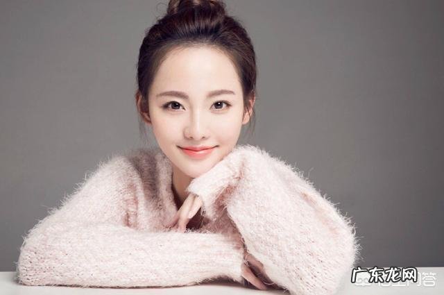 职业摄影师会用微单拍人像吗？模特会不会，觉得摄影师用微单就“不正规”了呢？