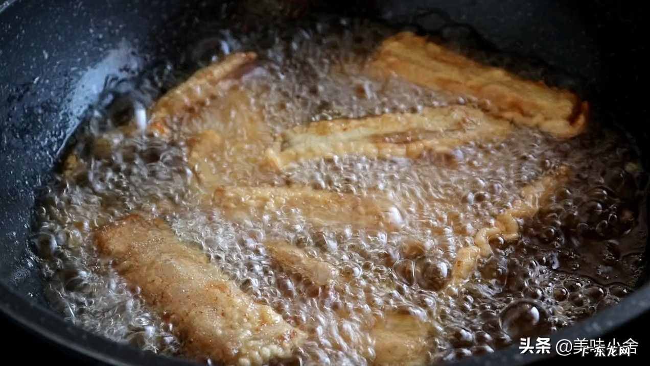 怎样炸带鱼块好吃又简单 炸带鱼段用面粉还是淀粉