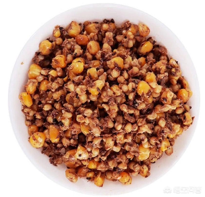 一年四季钓鱼打窝的窝料有什么区别?