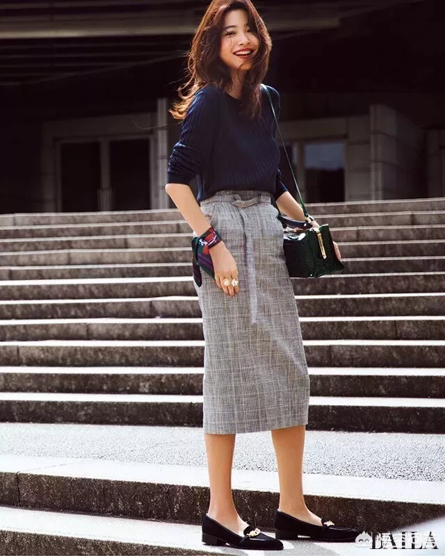 40岁的女人,怎么打扮才能更显时尚?