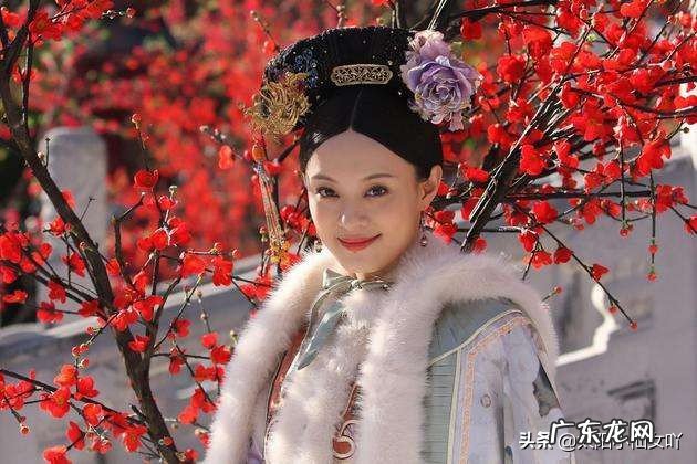 《甄嬛传》最后一集中,为什么甄嬛对垂死的雍正说,“或许从一开始就都是错的”?