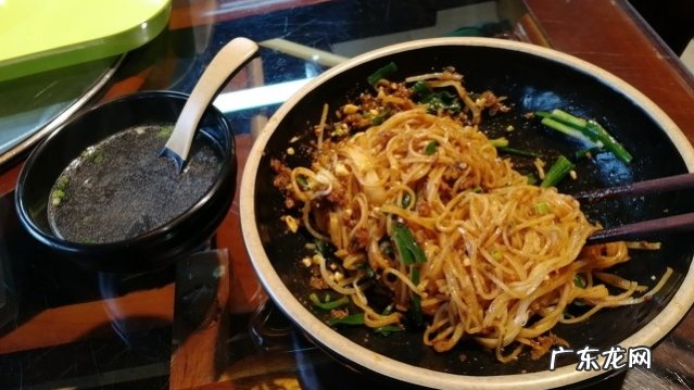 云南十大名小吃有哪些？