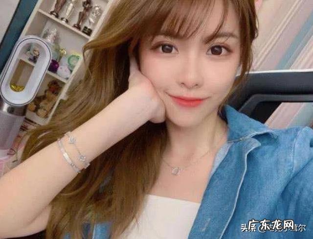 周淑怡情人节表白电棍被拒,周淑怡棍子哥,我喜欢你很久,电棍给老子滚。你怎么看?