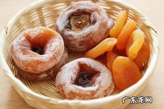 长春柿子大量上市，吃柿子有什么好处？