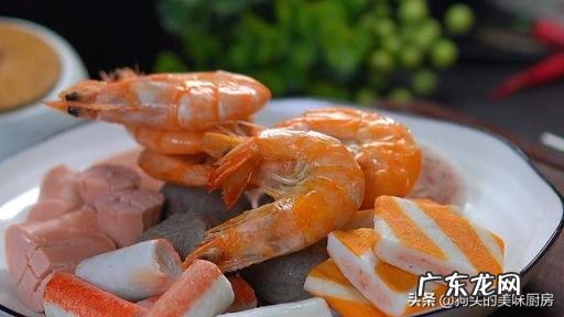 麻辣火锅家常做法及配料,麻辣火锅的配料和配菜