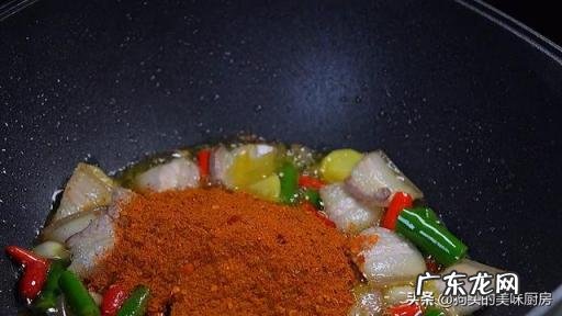麻辣火锅家常做法及配料,麻辣火锅的配料和配菜