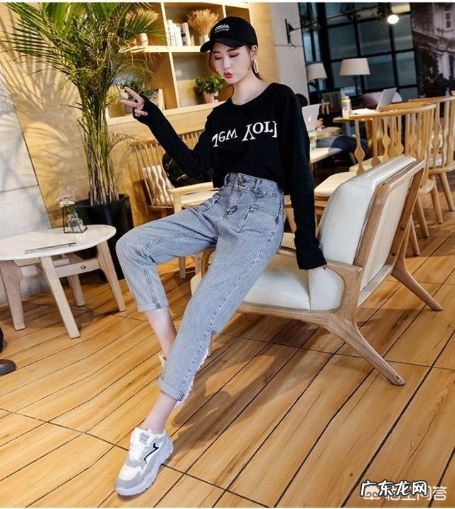 天生腿粗的人还有救吗？有什么样的裤子穿起来显瘦？