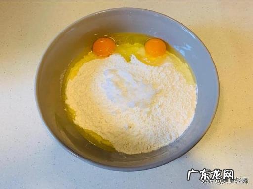 家常油条做法醒发多少时间,自制油条要醒发多久