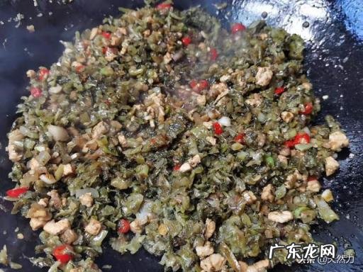 酸菜都能炒哪些好吃的,酸菜的家常小炒大全