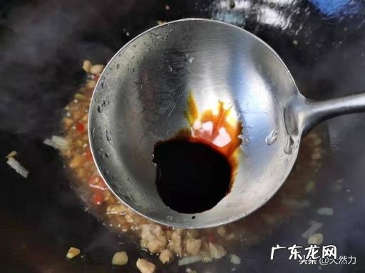 酸菜都能炒哪些好吃的,酸菜的家常小炒大全