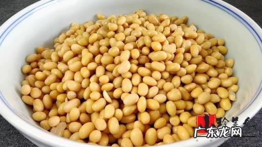 辣椒酱的家常做法黄豆酱,黄豆酱咋做辣椒酱