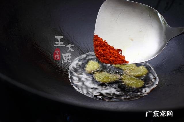 黄焖鸡米饭家常做法 正宗,黄焖鸡米饭的制作方法