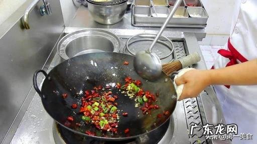 炒鸡肉的家常做法辣子鸡,鸡肉最好吃的做法辣子鸡