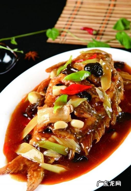 鲤鱼的家常做法炖汤,鲤鱼的家常做法炖鱼块