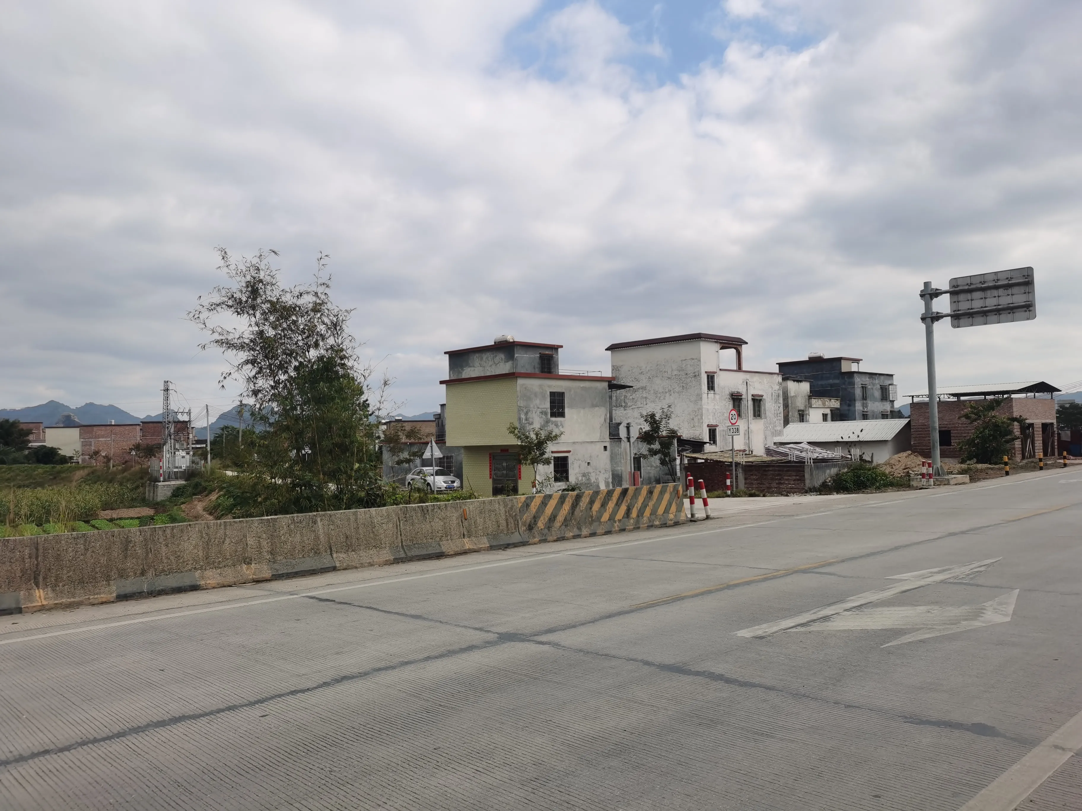 你小时候是怎么钓鱼的？