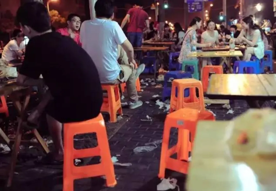 做夜宵生意，需要懂得哪些“成熟老练”的经验？