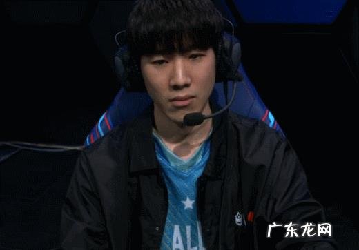 LOL全明星SOLO赛,Theshy德莱文2-0吊锤对手,赛后直言:特意玩JKL拿手英雄,如何点评?