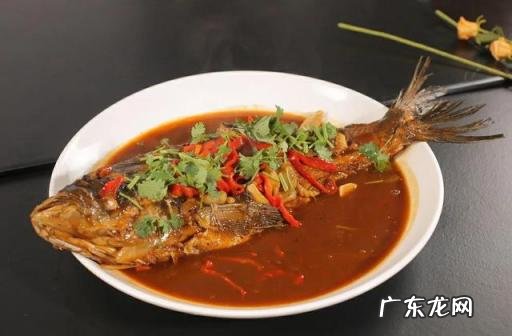 红烧鱼块家常做法简单又好吃,红烧鲤鱼鱼块的家常做法简单