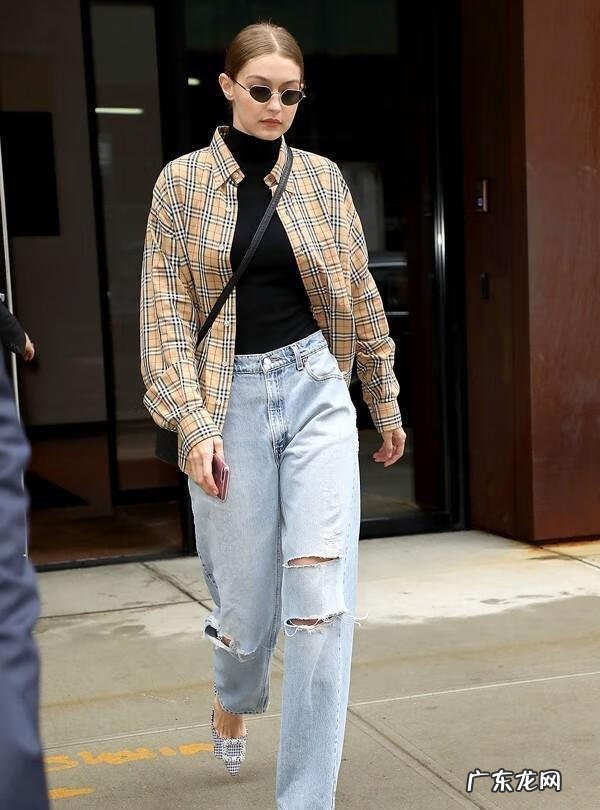 衬衫应该怎么叠 衬衫怎么叠穿