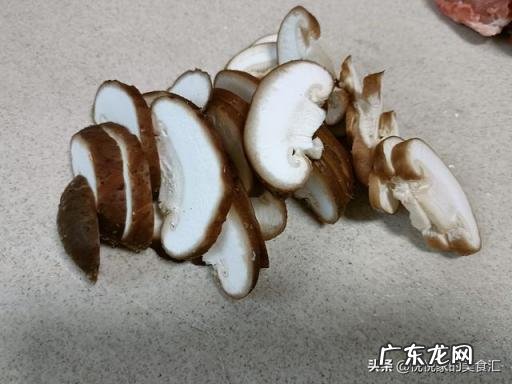 香菇配什么菜炒家常菜做法,香菇配什么菜炒最好吃