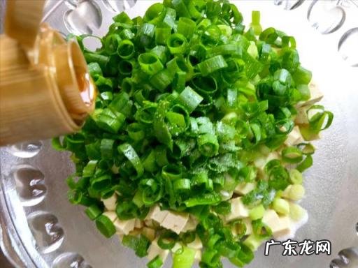 火腿肠的正宗做法大全,黄瓜金针木耳火腿肠凉拌做法