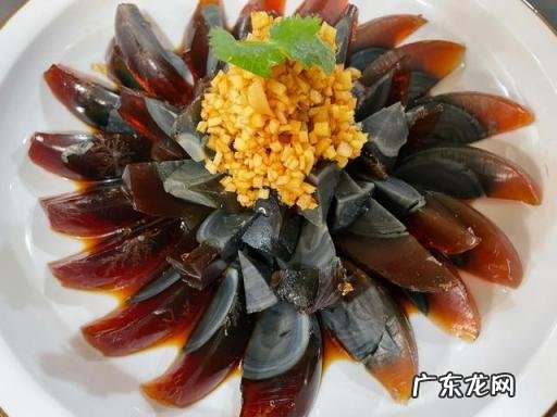 火腿肠的正宗做法大全,黄瓜金针木耳火腿肠凉拌做法