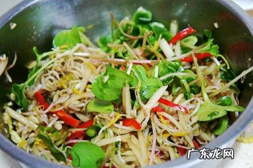 火腿肠的正宗做法大全,黄瓜金针木耳火腿肠凉拌做法