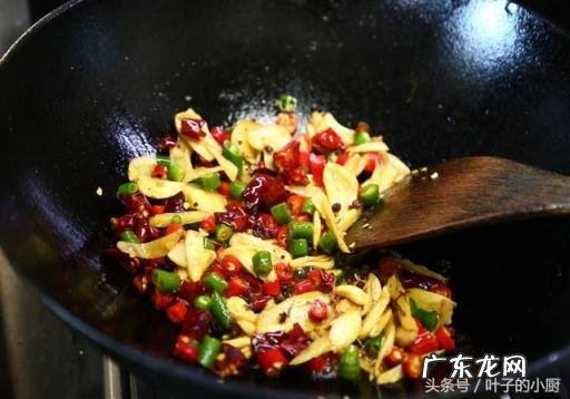 螃蟹香辣家常做法,香辣螃蟹的处理方法