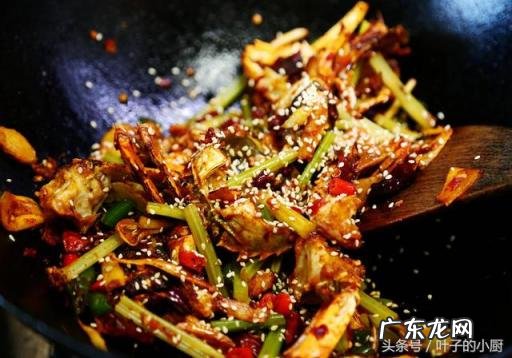 螃蟹香辣家常做法,香辣螃蟹的处理方法