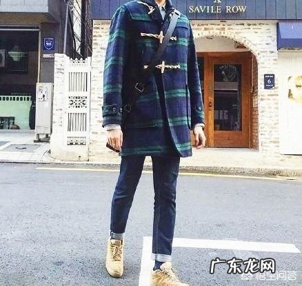 冬天卫衣里面穿什么衣服好?