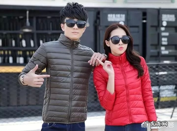 冬天卫衣里面穿什么衣服好?