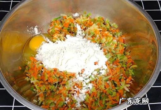 萝卜丸子汤的正宗做法,萝卜素馅丸子制作
