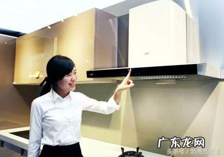 华帝顶吸式油烟机好清洗吗,旧款华帝玻璃钢顶吸油烟机拆卸