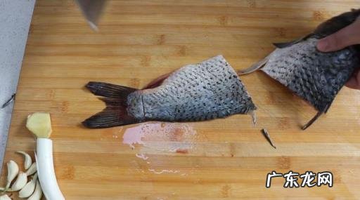 炖鱼家常做法鲤鱼,鲤鱼的家常做法清炖鲤鱼