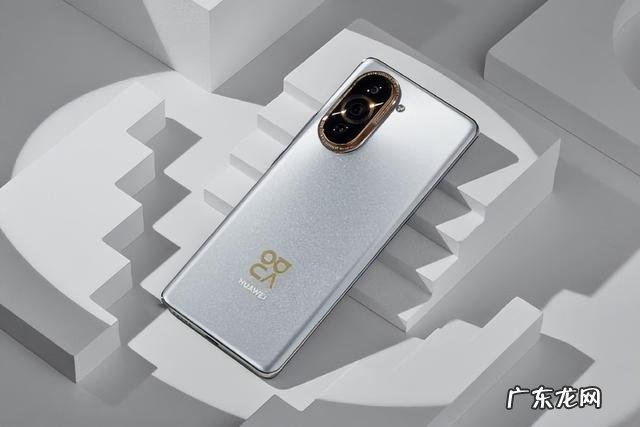 适合大学生的手机配置 适合学生用的手机配置