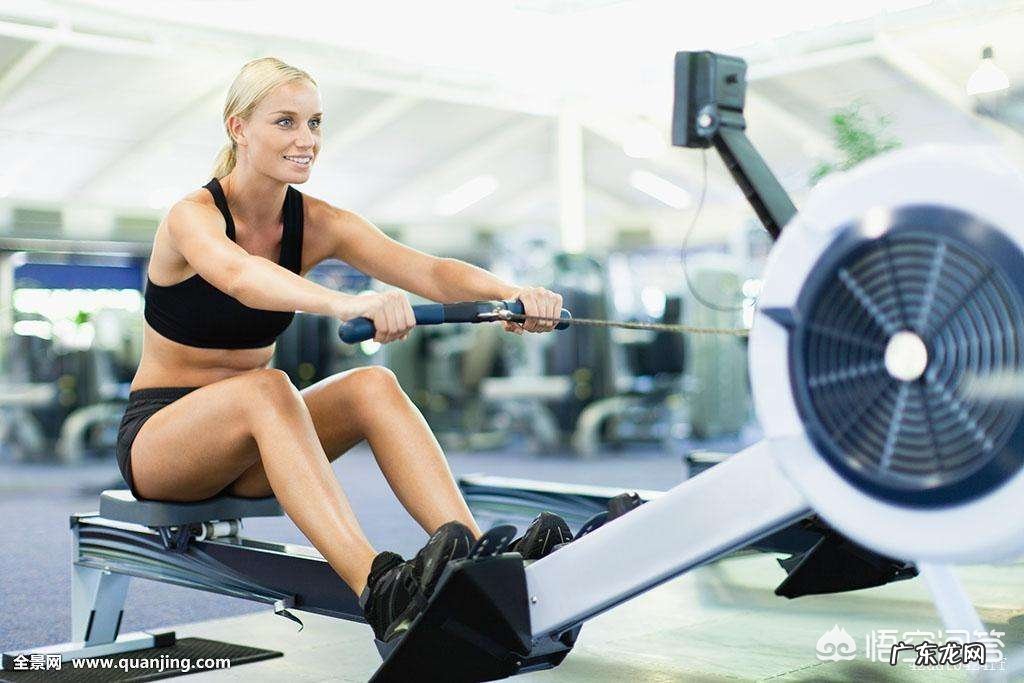 划船机的动作要领有哪些?