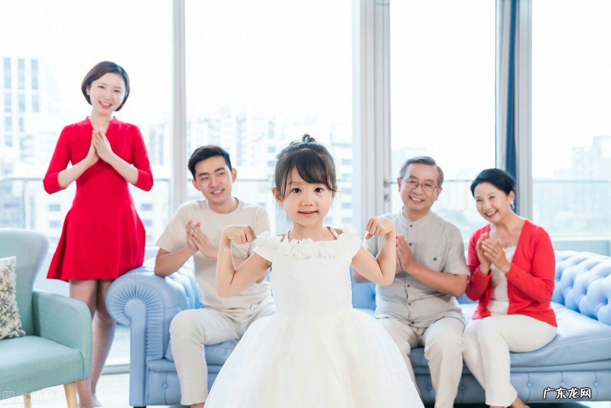 一个成绩很差，很调皮的学生突然变得成熟懂事了，我该怎么帮他？