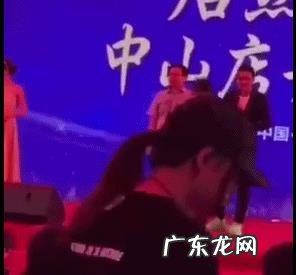 《荆轲刺秦王》写的是史实吗，总觉得有些地方不太合理？