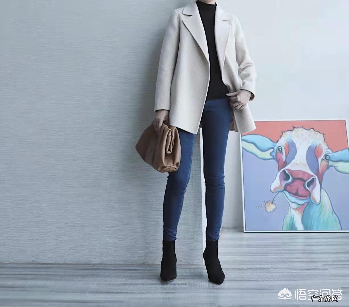 2020年羊绒大衣会流行什么颜色？