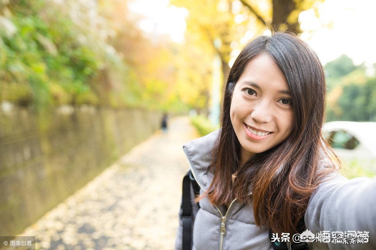 一个已婚女人朋友圈总是发伤感的话是为什么?