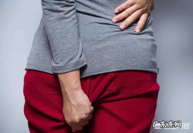 上厕所时,若有这4种表现,可能是“肠道癌变”的信号!指的是什么?