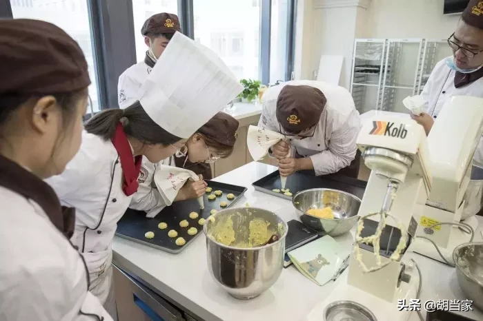 世界十大暴利行业是哪些?