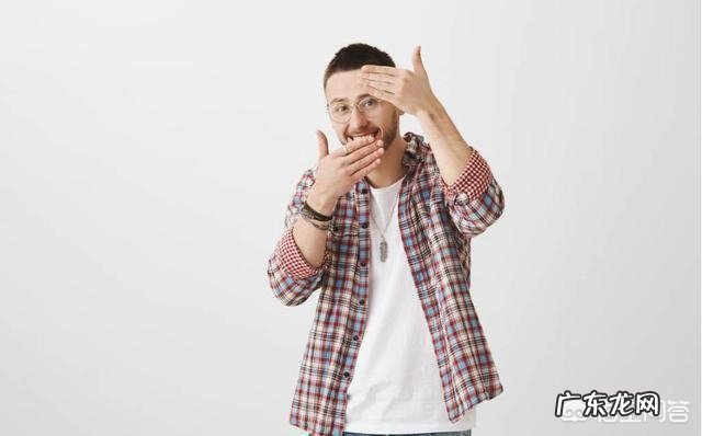 4种食物最伤肝,生活中要少吃,记住“养肝四点”,肝好更健康,指的是什么?