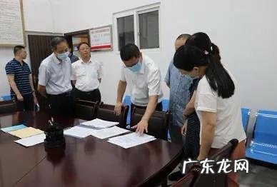 34岁,从文秘岗调到信访岗,心里抑郁,何去何从?