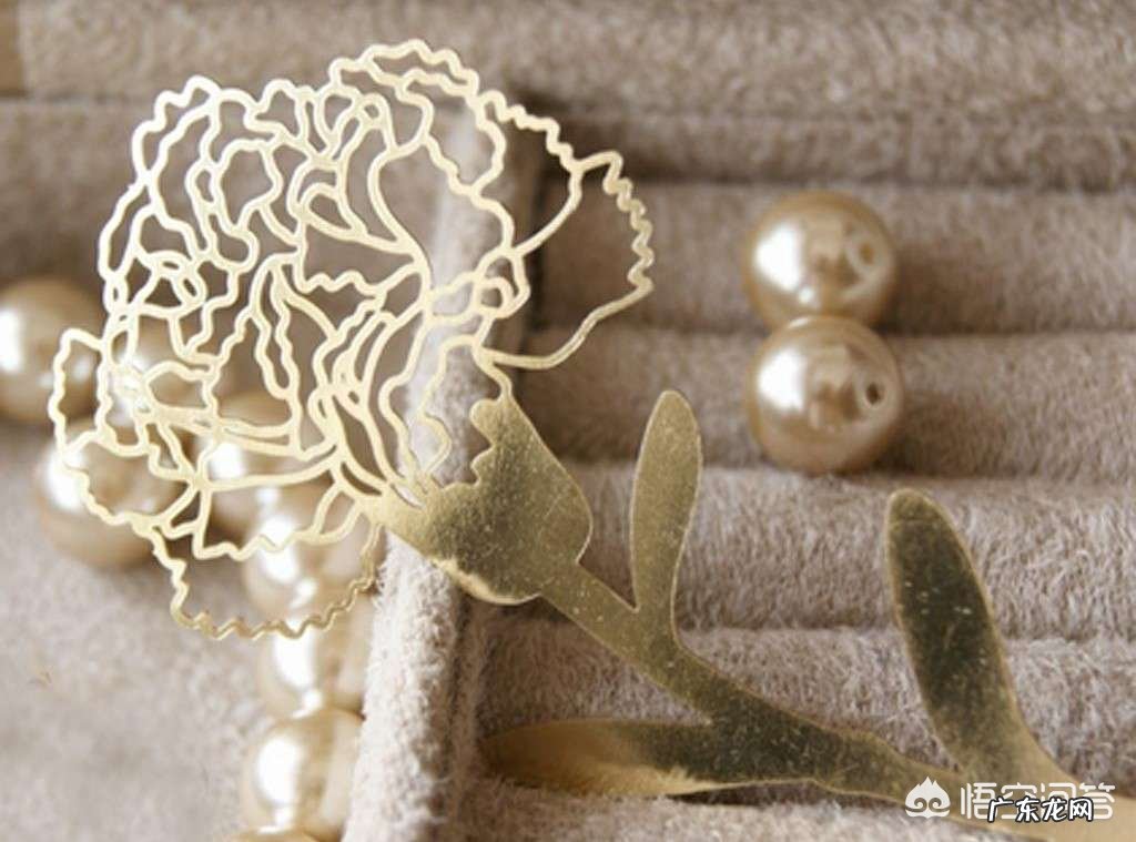 今天感恩节，你有什么想说的~？是否会给最想感谢的人送礼物？