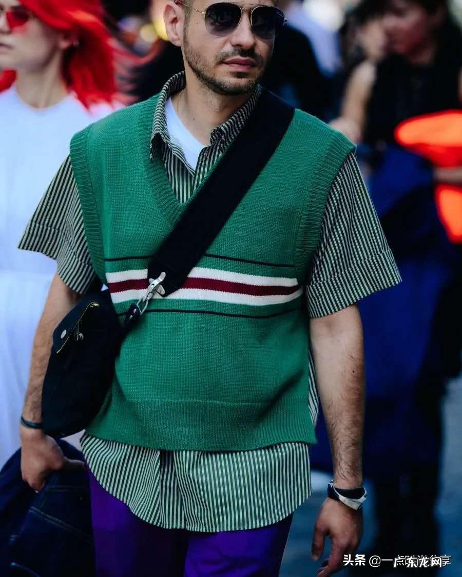 今年流行什么男士短袖?