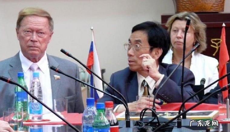 薛范翻译的苏联歌曲 薛范翻译的俄罗斯歌曲大全